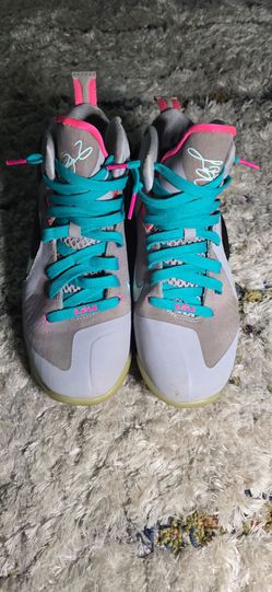 Lebron 9 South Beach Size 7y