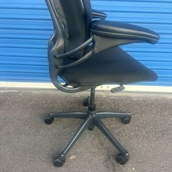 Humanscale freedom Office Chair Excelent Condition 