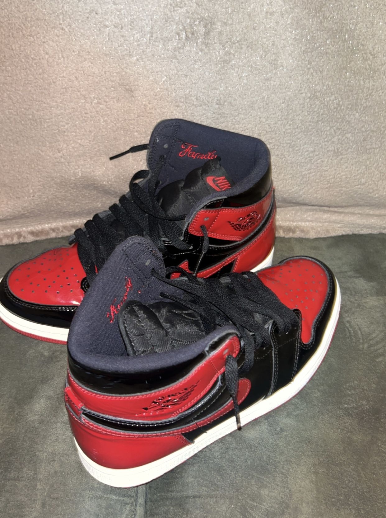 Air Jordan 1 Retro High OG 'Patent Bred' Sz 7