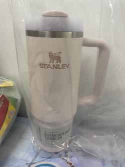 Stanley 30 oz Stainless Steel H2.0 Flowstate Quencher Tumbler Rose Quartz 2.0