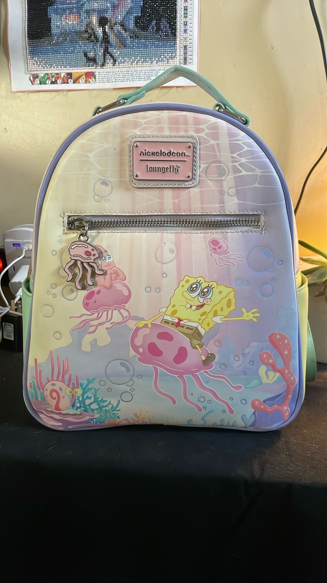 Sponge Bob Lounge Fly Bag