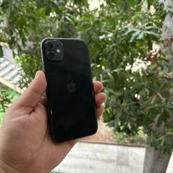 iPhone 11 Unlocked 