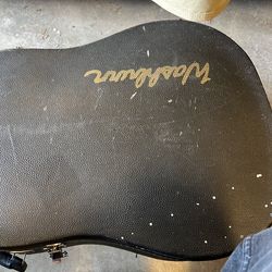 Washburn hard shell guitar case