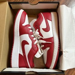 Jordan 1 Low