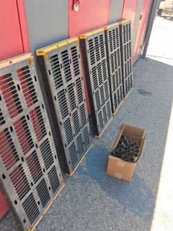 Garage shelving