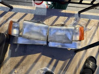ZJ Jeep Headlight Assembly
