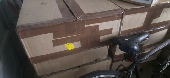 Free boxes