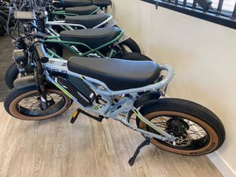 Emojo StreetRod 750W/48V Electric Bike