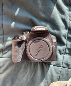Canon EOS 1300