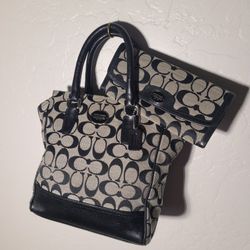 Coach Purse Legacy With Wallet