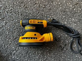 Dewalt 6-Speed Random Orbit Electric Palm Sander