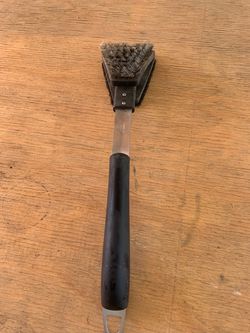 Grill Cleaning Brush with Scraper tool bbq