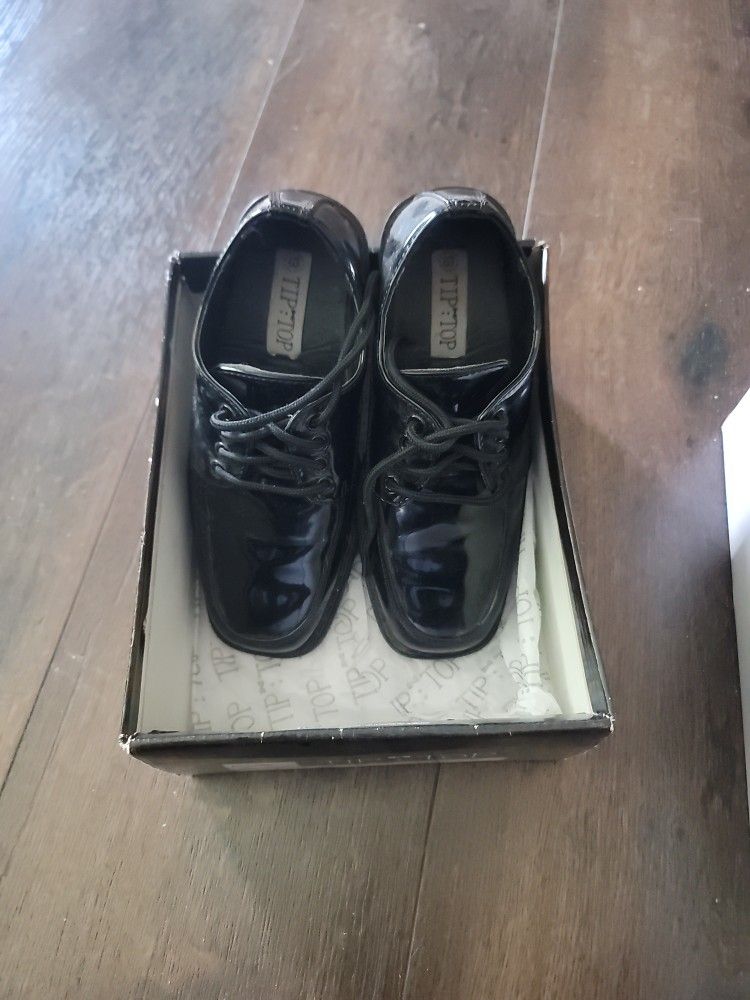 Tip Top Boys Dress Shoes 13
