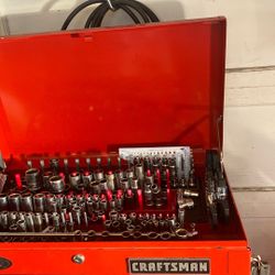 Craftsman 12 Drawer Roller Bearing Tool Chest
