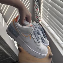 Size 7.5W Nike AF1 “Be Kind” .