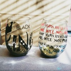 Custom wine glasses made to order... 2 for $15 or 1 for $7.