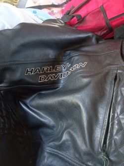 Harley Davidson Mens genuine leather jacket