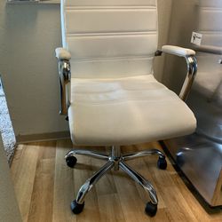 Ajustable Office Chair