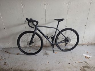 Trek Checkpoint AL4
