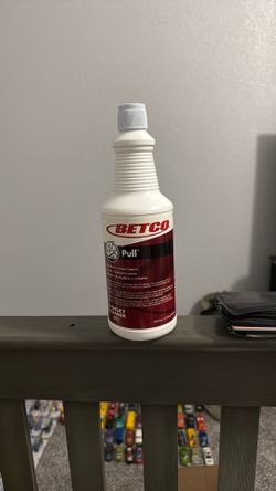 Toilet Bowl Cleaner/ Limpiador De Inodoros $5