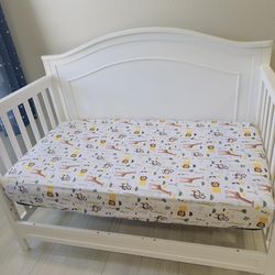 Delta 4in1 crib with mattress