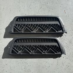 BMW Ski Snowboard Roof Rack Holder (2) Piece Set OEM Part #(contact info removed)7 No Keys