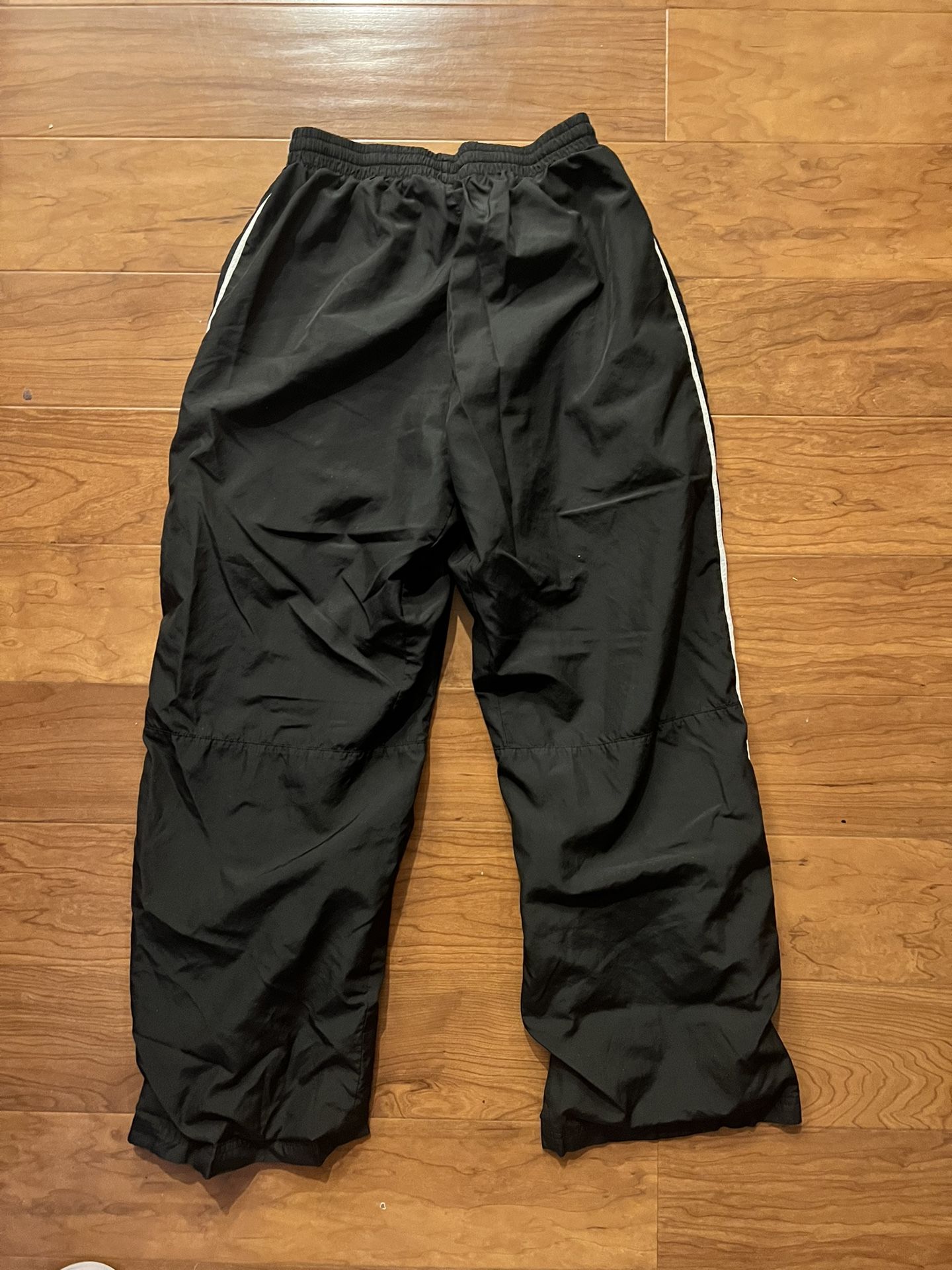 Nike Windbreaker Track Pants XL (Youth)