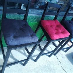 3 Bar Stools