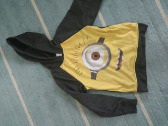 Boys size 6/7, small, long sleeve t-shirts, hoodie, fleece zip down