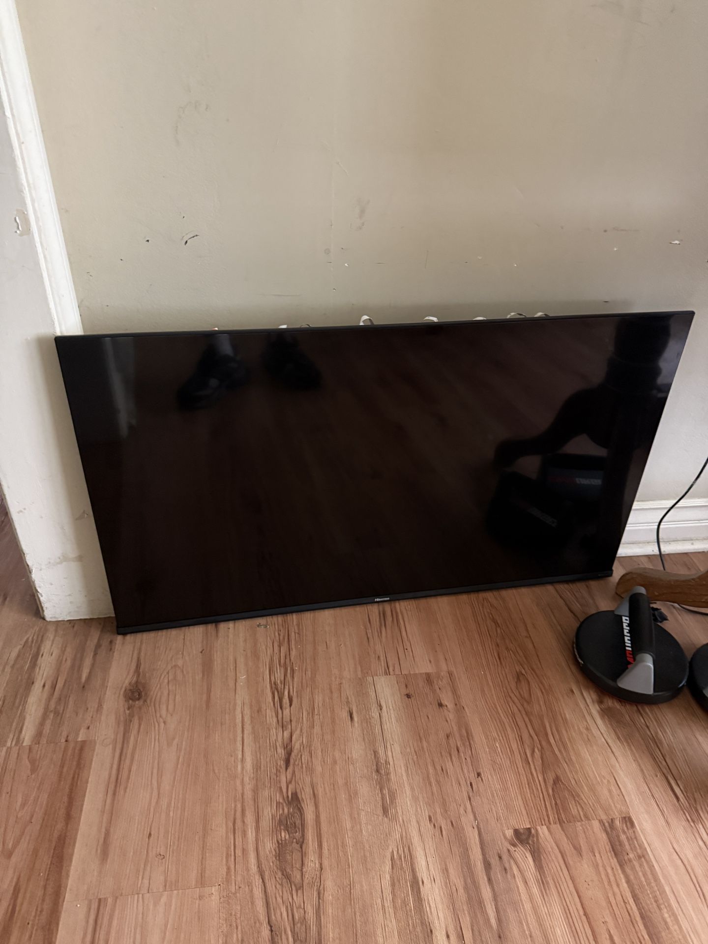 Hisense TV Built In ROKU