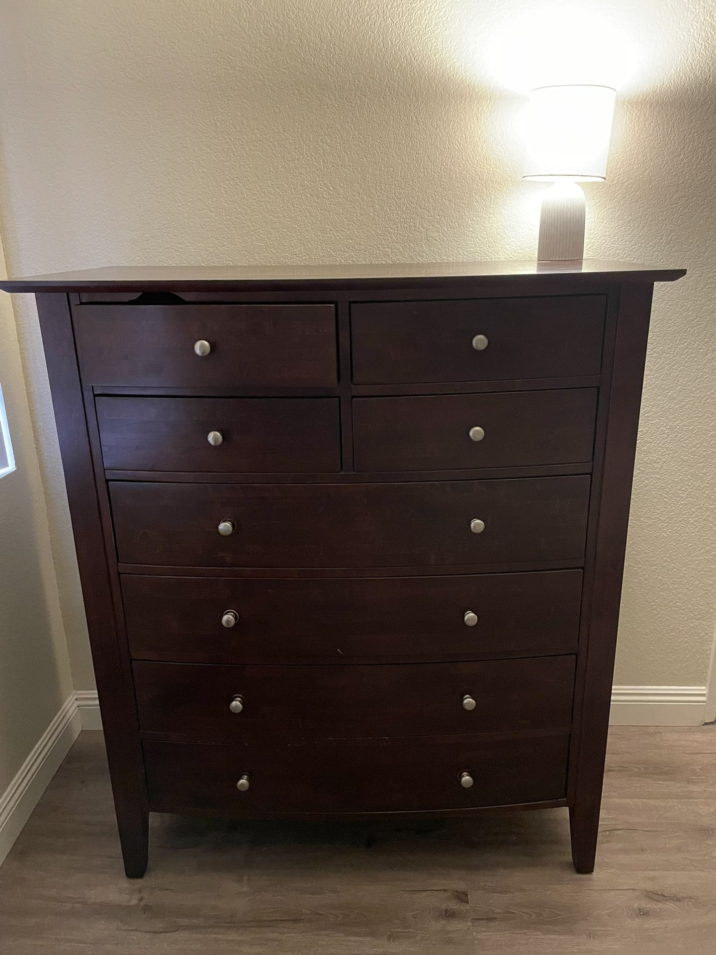 Free Dresser