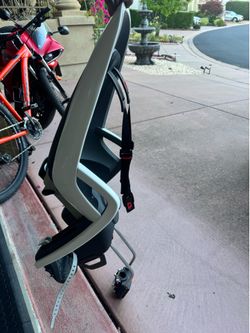 Hamax Caress C3 Premium Child Bike Seat – Like New!