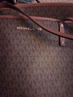 Michael Kors Signature Tote Bag
