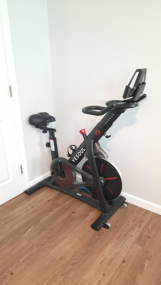 Spinning Stationary Bike