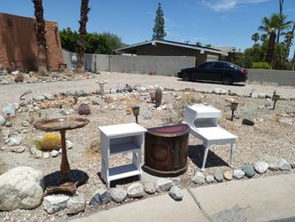 Free vintage tables