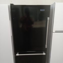18 Cubic Foot Maytag Bottom Freezer Pull Out With Ice Maker Black Refrigerator Gorgeous