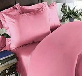 NIP Elegant Comfort Pink Duvet & Sham Set Twin/XL 69"X 90"