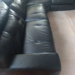 SECTIONAL GENUINE LEATHER RECLINER ELECTRIC BLACK COLOR.. DELIVERY SERVICE AVAILABLE 💥🚚✅💥
