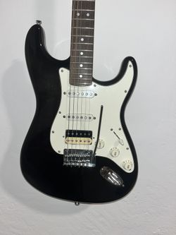 Donner DST-400 Electric Guitar