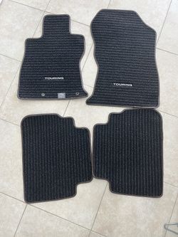 2024 Subaru Forester Floor Mats