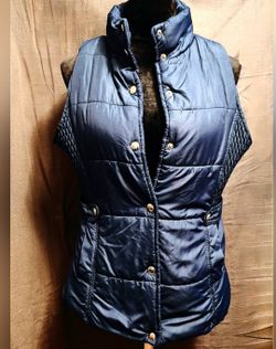 Avery & Co. Navy Blue Button Up Puff Vest Sz L