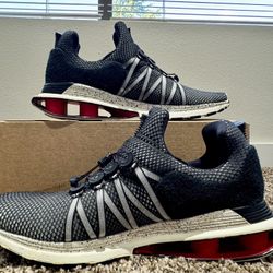 👟Nike Shox Gravity Size 12