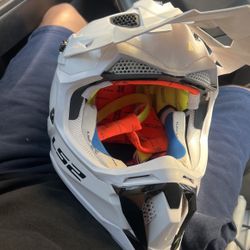 White Dirtbike Helmet XL