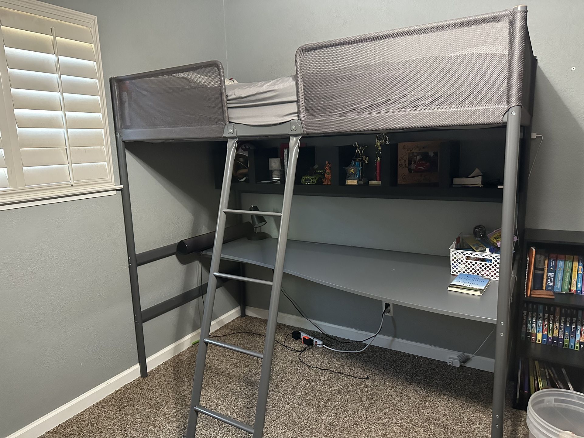 Twin loft bed with desk