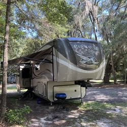 2018 Jayco Pinnacle 5th Wheel Camper