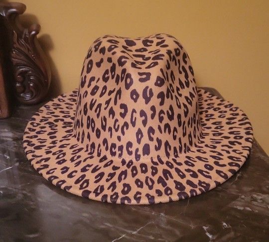 Fedora Cheetah Print Hat 