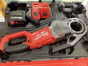 Milwaukee M18 FUEL Pipe Threader Kit