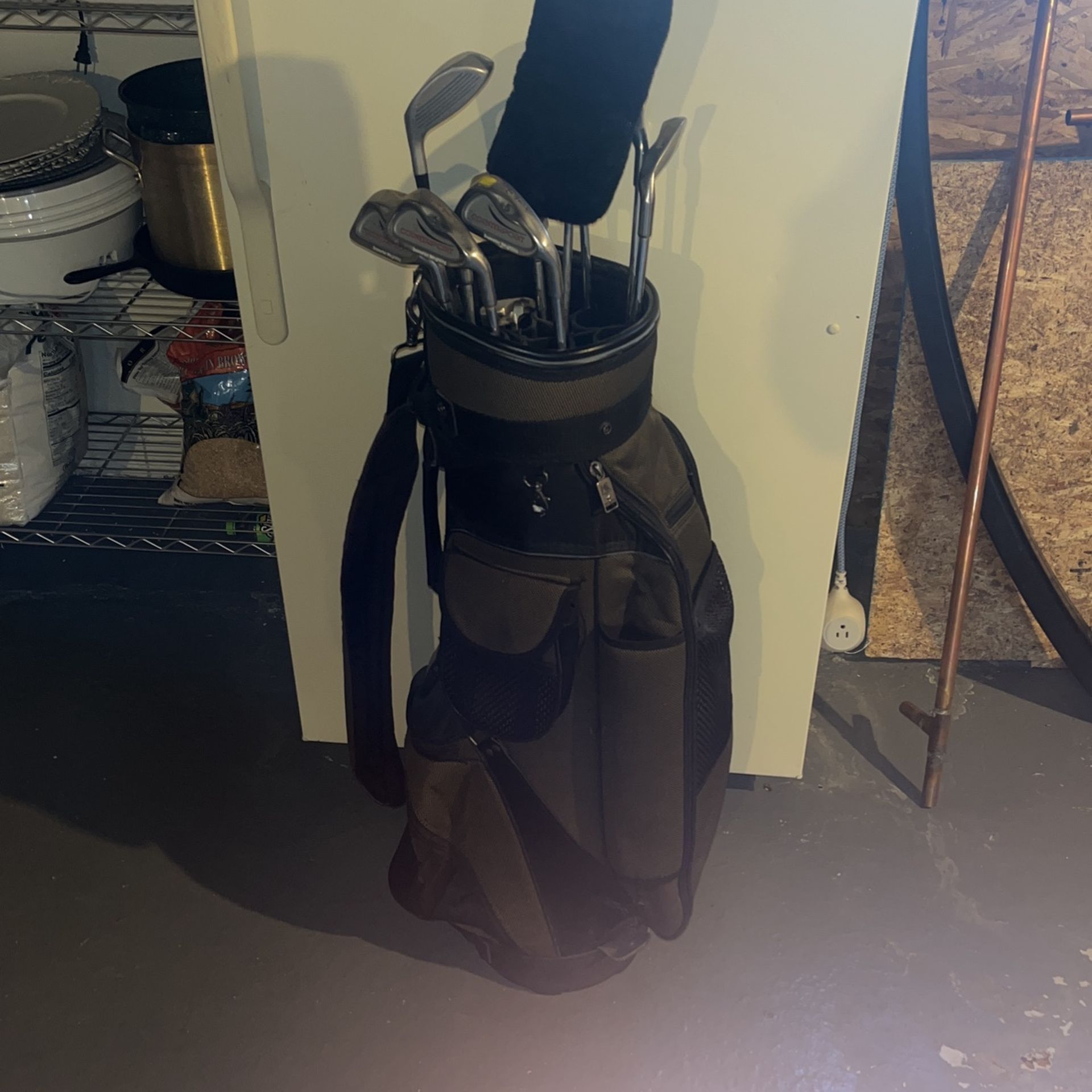 Golf Clubs 