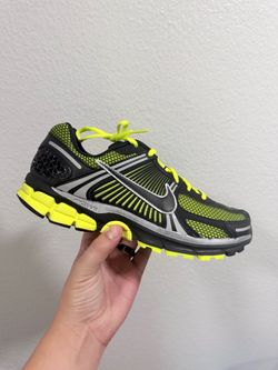 Nike Vomero 5