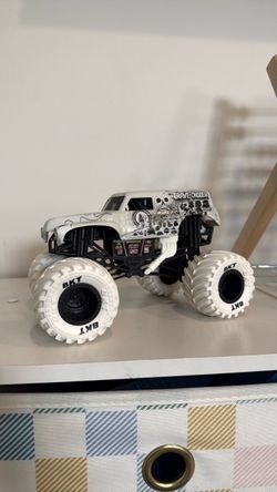 Monster Jam Grave digger truck $20 OBO